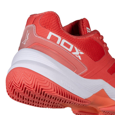 Padel shoes NOX AT10 PRO Sea Coral White 2026 orange #Color_Orange