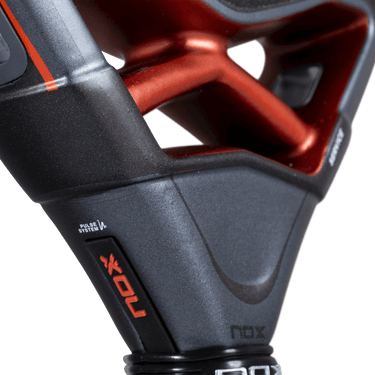 Padel racket Nox AT10 Genius 18K Alum 2025 By Agustin Tapia