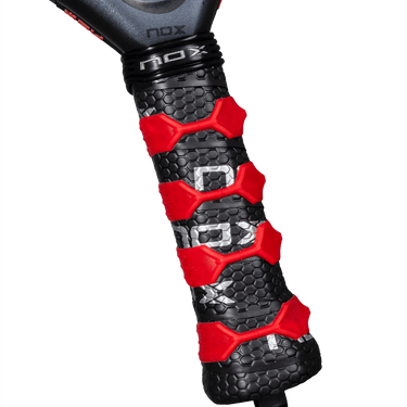 Padel racket Nox AT10 Genius 18K Alum 2025 By Agustin Tapia