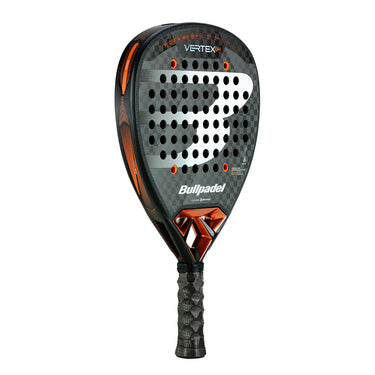 Padel racket Bullpadel Vertex 04 2025 Juan Tello